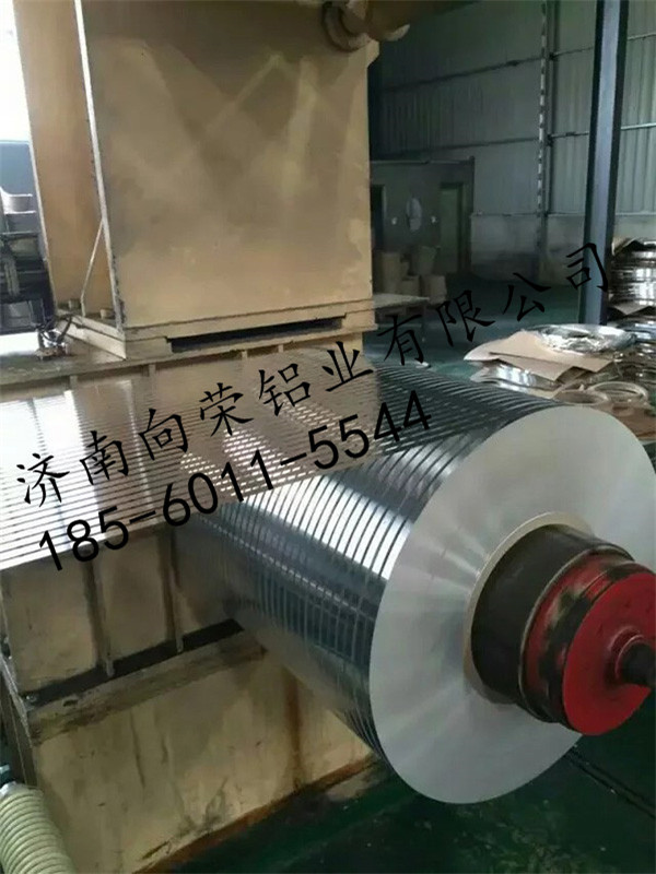 1-2110231T24RS.jpg